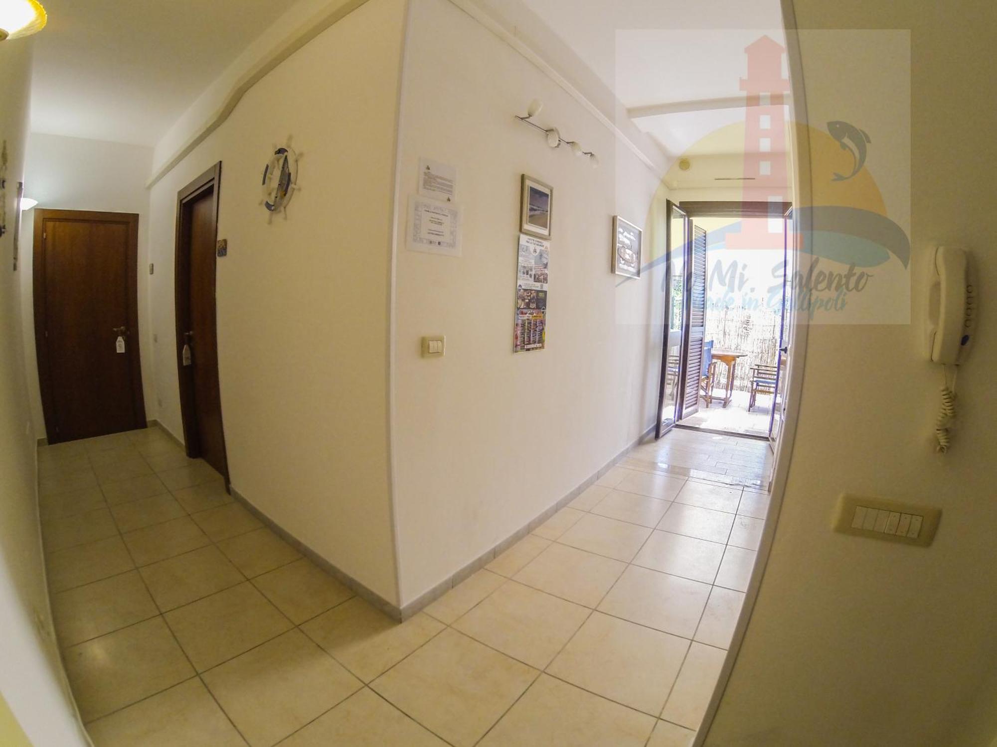 Rooms & Apartments La Spiaggia - กัลลีโปลี ภายนอก รูปภาพ