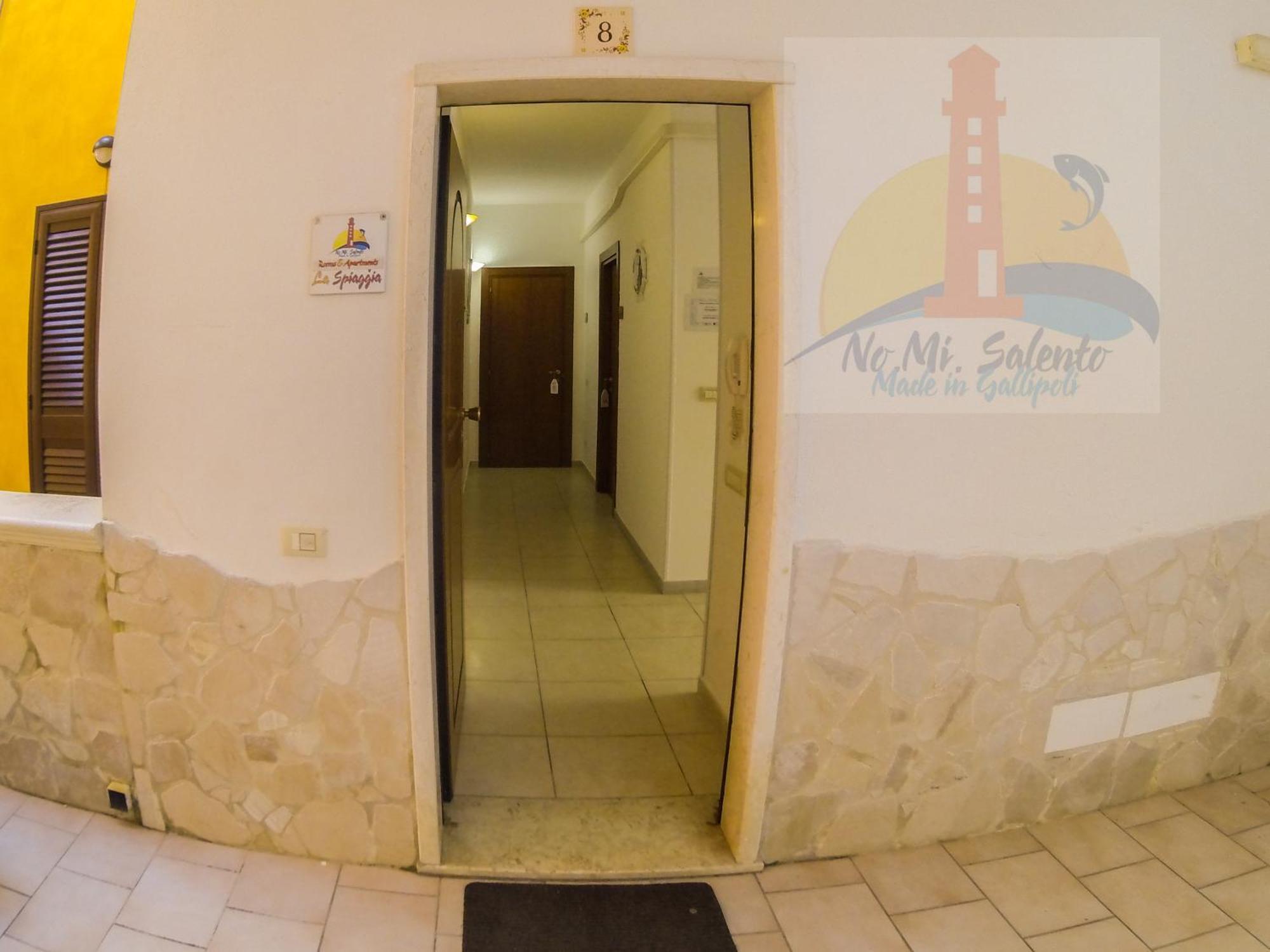 Rooms & Apartments La Spiaggia - กัลลีโปลี ภายนอก รูปภาพ