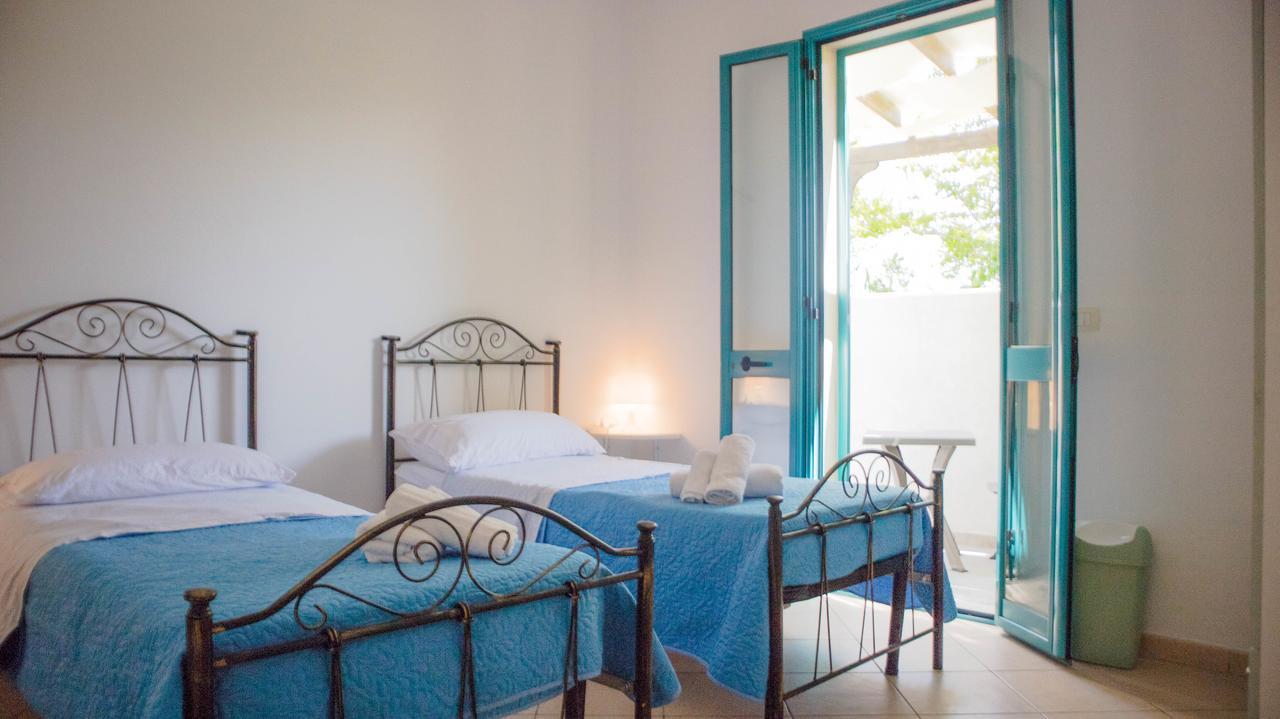 Rooms & Apartments La Spiaggia - กัลลีโปลี ภายนอก รูปภาพ